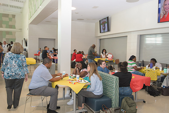 RKPhoto-CCSD-BBQlunch-545