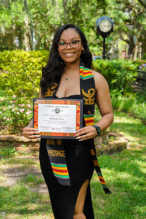 RKPhoto-2024-CofCSpringGraduation-319