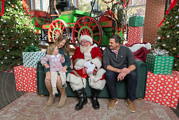 The Charleston Santa 2024-Dec7-1498