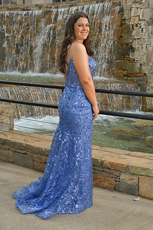 RKPhoto-2024-FallsPark-PromPics-111
