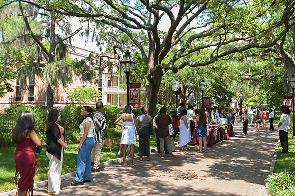 RKPhoto-2024-CofCSpringGraduation-016