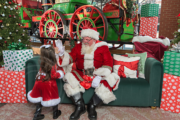 The Charleston Santa 2024-Dec14-2571