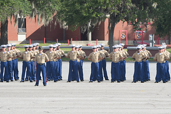 RKPhoto-Bryson-MarineGraduation-008