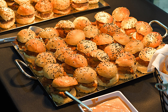 RKPhoto-2025-CVB-HalloweenParty-003