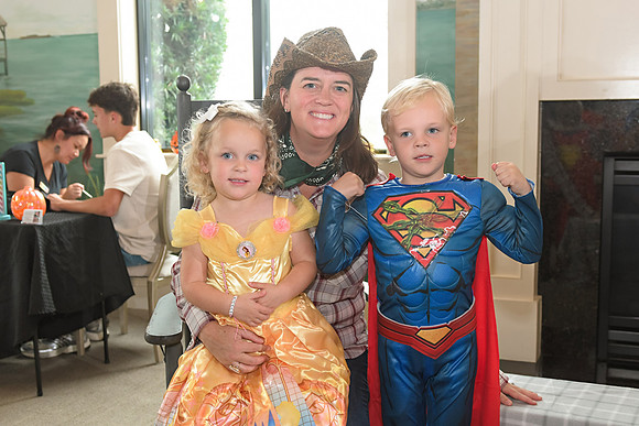 RKPhoto-2025-CVB-HalloweenParty-036