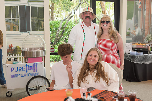 RKPhoto-2025-CVB-HalloweenParty-041