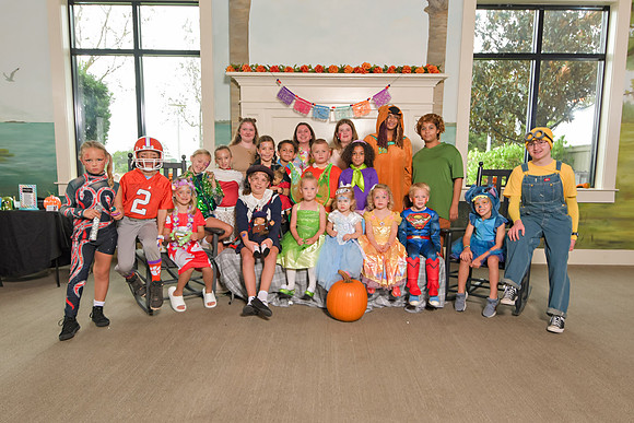RKPhoto-2025-CVB-HalloweenParty-107