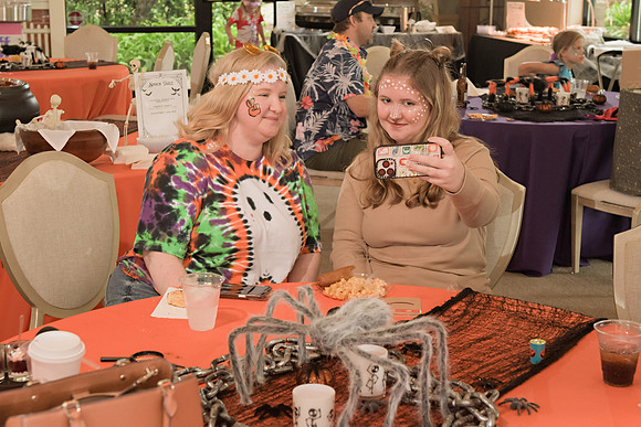 RKPhoto-2025-CVB-HalloweenParty-126