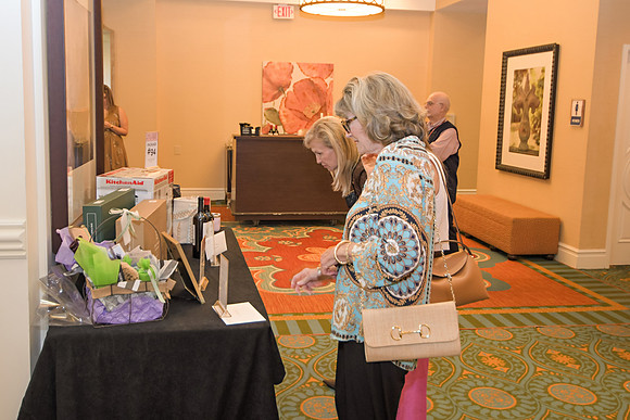RKPhoto-2025-RonladMcDonald-BagLadyLuncheon-009