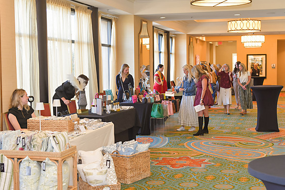 RKPhoto-2025-RonladMcDonald-BagLadyLuncheon-022