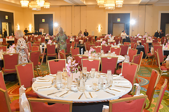RKPhoto-2025-RonladMcDonald-BagLadyLuncheon-050