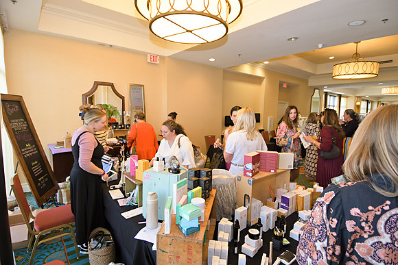 RKPhoto-2025-RonladMcDonald-BagLadyLuncheon-064