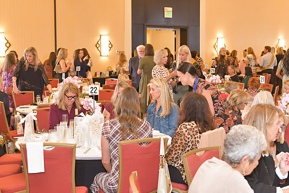 RKPhoto-2025-RonladMcDonald-BagLadyLuncheon-084