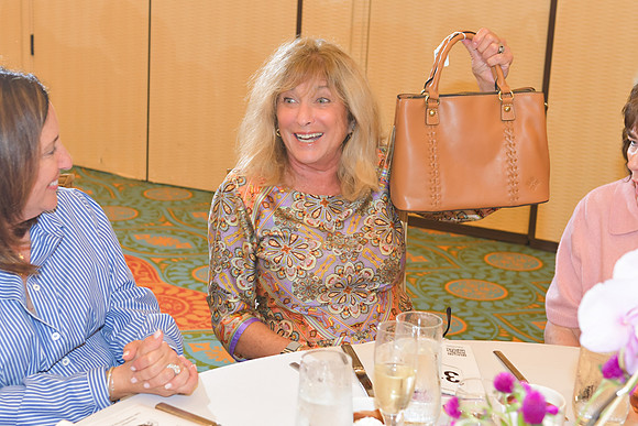 RKPhoto-2025-RonladMcDonald-BagLadyLuncheon-122