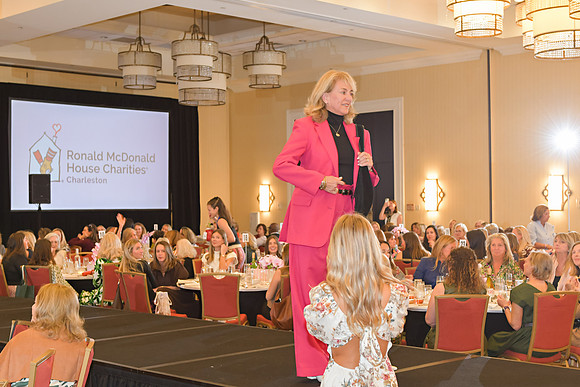 RKPhoto-2025-RonladMcDonald-BagLadyLuncheon-124