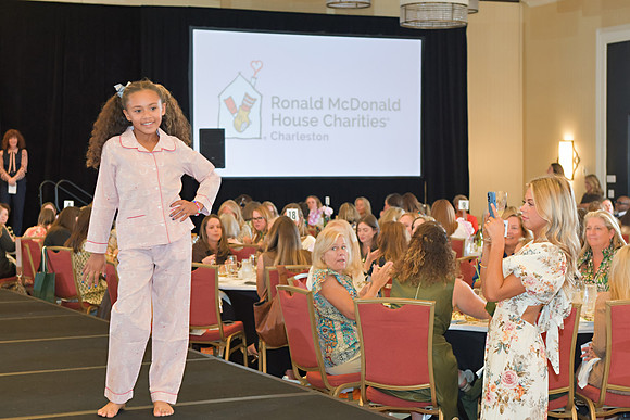 RKPhoto-2025-RonladMcDonald-BagLadyLuncheon-155