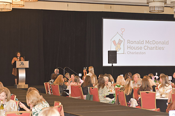 RKPhoto-2025-RonladMcDonald-BagLadyLuncheon-172