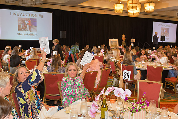 RKPhoto-2025-RonladMcDonald-BagLadyLuncheon-208