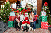 RKPhoto-2025-TheCharlestonSanta-Nov28-0002