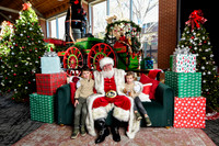 RKPhoto-2025-TheCharlestonSanta-Nov28-0008