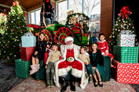 RKPhoto-2025-TheCharlestonSanta-Nov28-0010