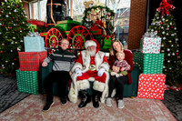 RKPhoto-2025-TheCharlestonSanta-Nov29-0521