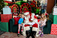 RKPhoto-2025-TheCharlestonSanta-Nov29-0529