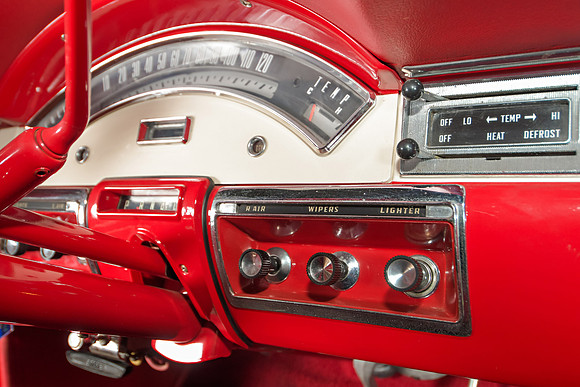 RKPhoto-1957FordFairlane-064