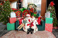 RKPhoto-2025-TheCharlestonSanta-Nov30-0944