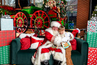 RKPhoto-2025-TheCharlestonSanta-Dec6-1423