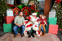 RKPhoto-2025-TheCharlestonSanta-Dec6-1428