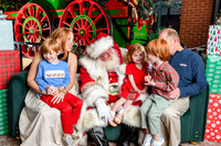 RKPhoto-2025-TheCharlestonSanta-Dec6-1435