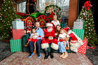 RKPhoto-2025-TheCharlestonSanta-Dec7-2208