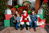 RKPhoto-2025-TheCharlestonSanta-Dec7-2214