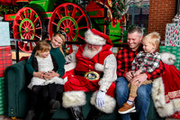 RKPhoto-2025-TheCharlestonSanta-Dec7-2225