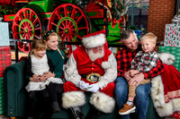 RKPhoto-2025-TheCharlestonSanta-Dec7-2226