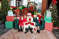 RKPhoto-2025-TheCharlestonSanta-Dec20-4207