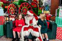 RKPhoto-2025-TheCharlestonSanta-Dec20-4208