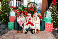 RKPhoto-2025-TheCharlestonSanta-Dec20-4215