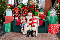 RKPhoto-2025-TheCharlestonSanta-Dec21-4769