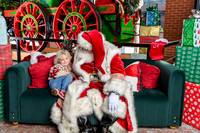 RKPhoto-2025-TheCharlestonSanta-Dec21-4774