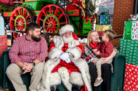 RKPhoto-2025-TheCharlestonSanta-Dec21-4780