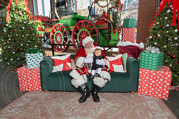 The Charleston Santa 2024-Dec14-2440