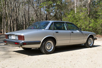 1990-Jaguar-XJ6-008