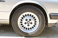 1990-Jaguar-XJ6-014