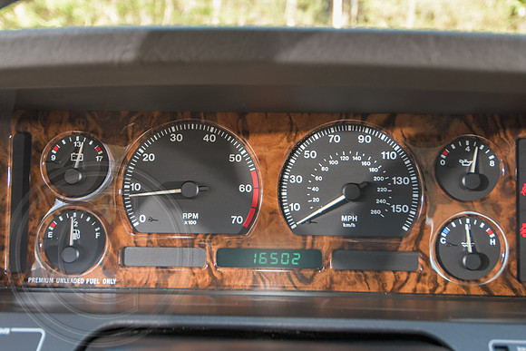 1990-Jaguar-XJ6-033
