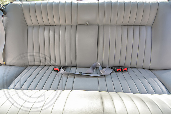 1990-Jaguar-XJ6-046