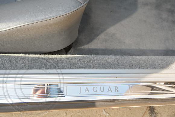1990-Jaguar-XJ6-059