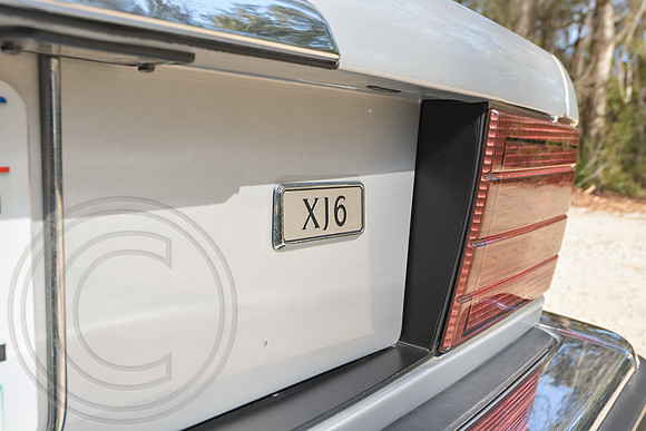 1990-Jaguar-XJ6-062