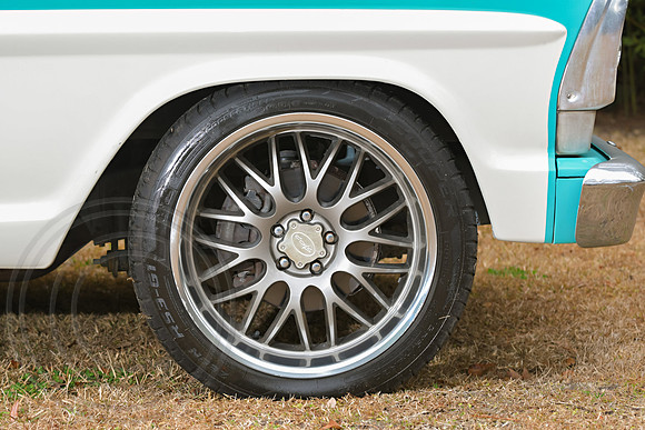 1967-Ford-F100-007